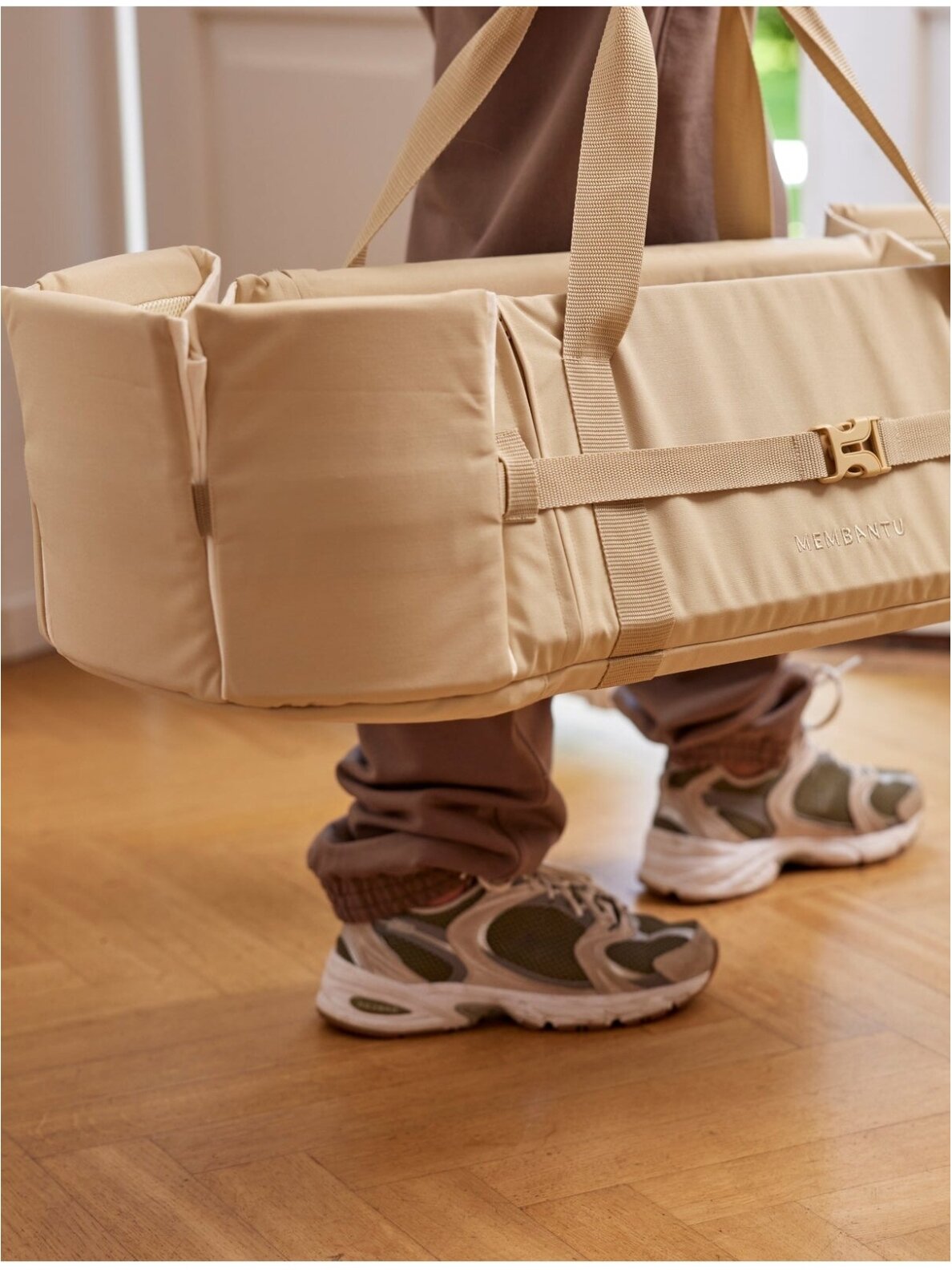 Portable baby nest, Membantu 9