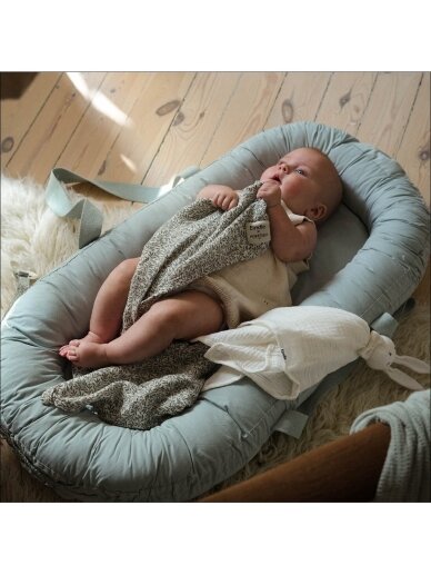 Elodie organic cotton baby nest 0+ with handles (mineral green) 2