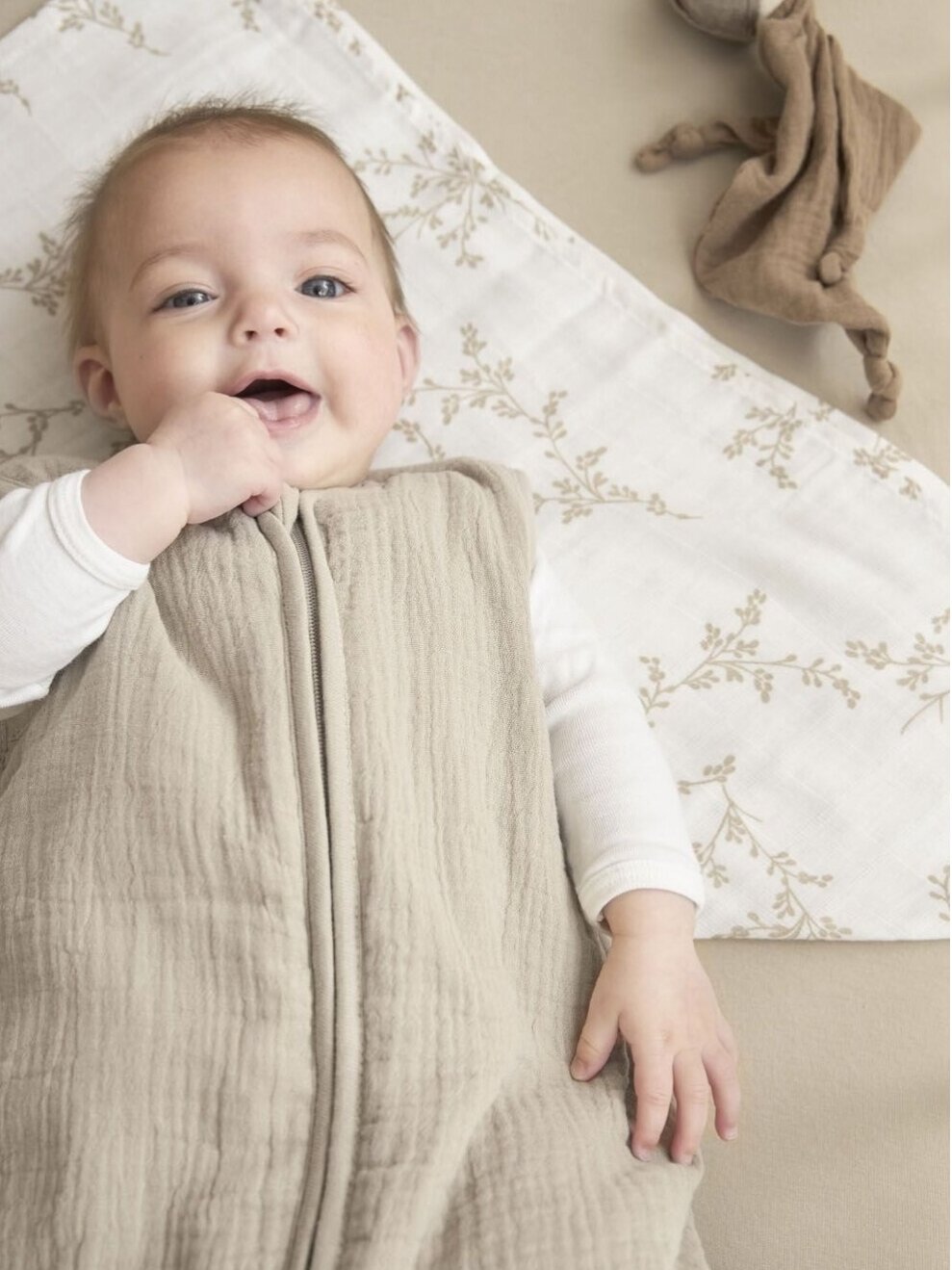 Sleeping bag for baby, 110 cm TOG 2.0, Meyco Baby (Sand) 2 Sleeping bag for baby, 110 cm TOG 2.0, Meyco Baby (Sand) 2