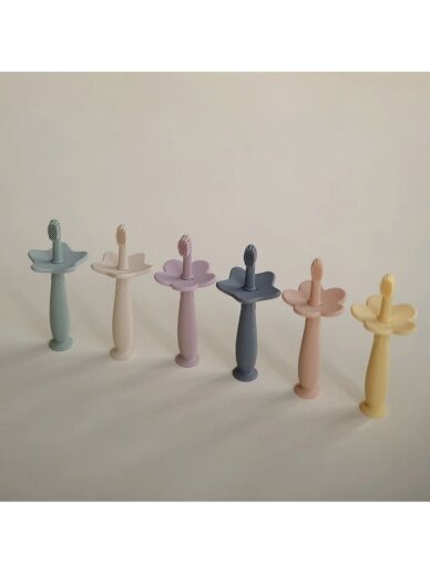Star Training Toothbrush, Mushie, Blush 2