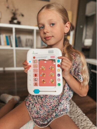 Music player for children "Skilsas" with microphone + Lithuanian-voiced "Talking Cards" 1 Music player for children "Skilsas" with microphone + Lithuanian-voiced "Talking Cards" 1