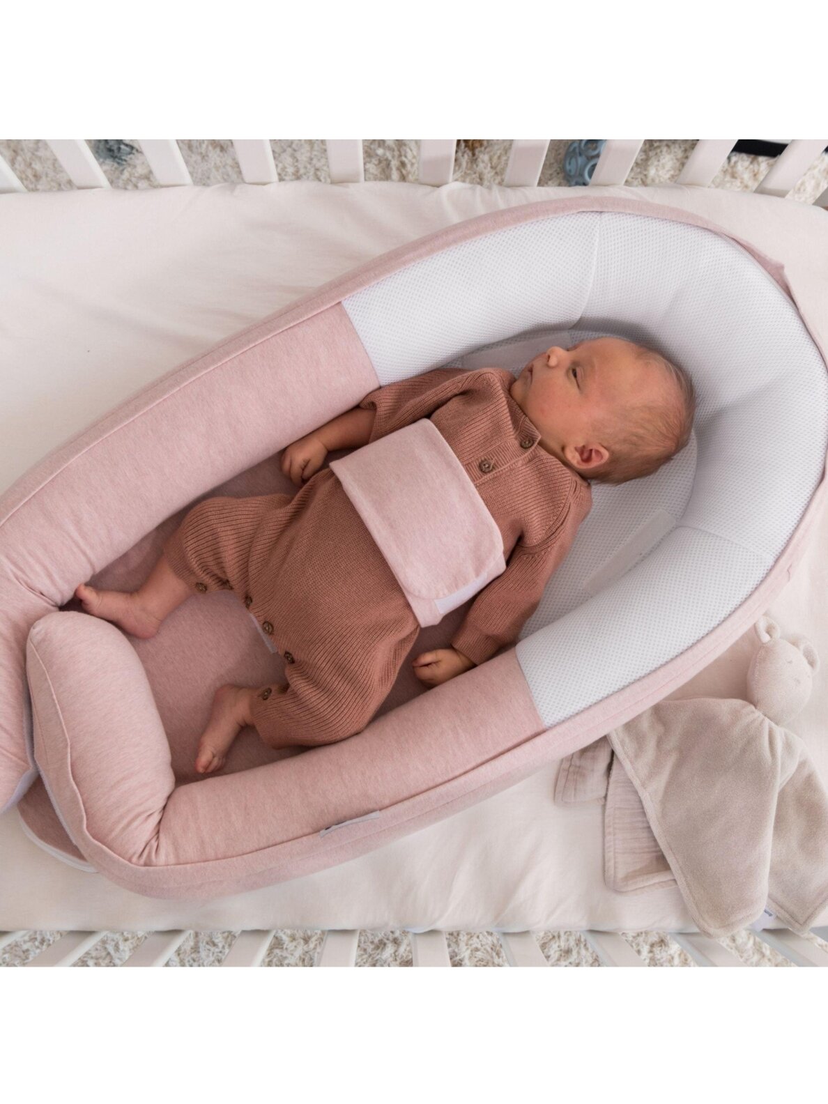 Organic cotton nest for baby 0+, Doomoo (pink) 2 Organic cotton nest for baby 0+, Doomoo (pink) 2