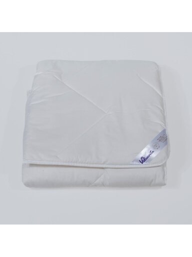 Vilaurita Wool-Filled Duvet, 100x135 cm Vilaurita Wool-Filled Duvet, 100x135 cm